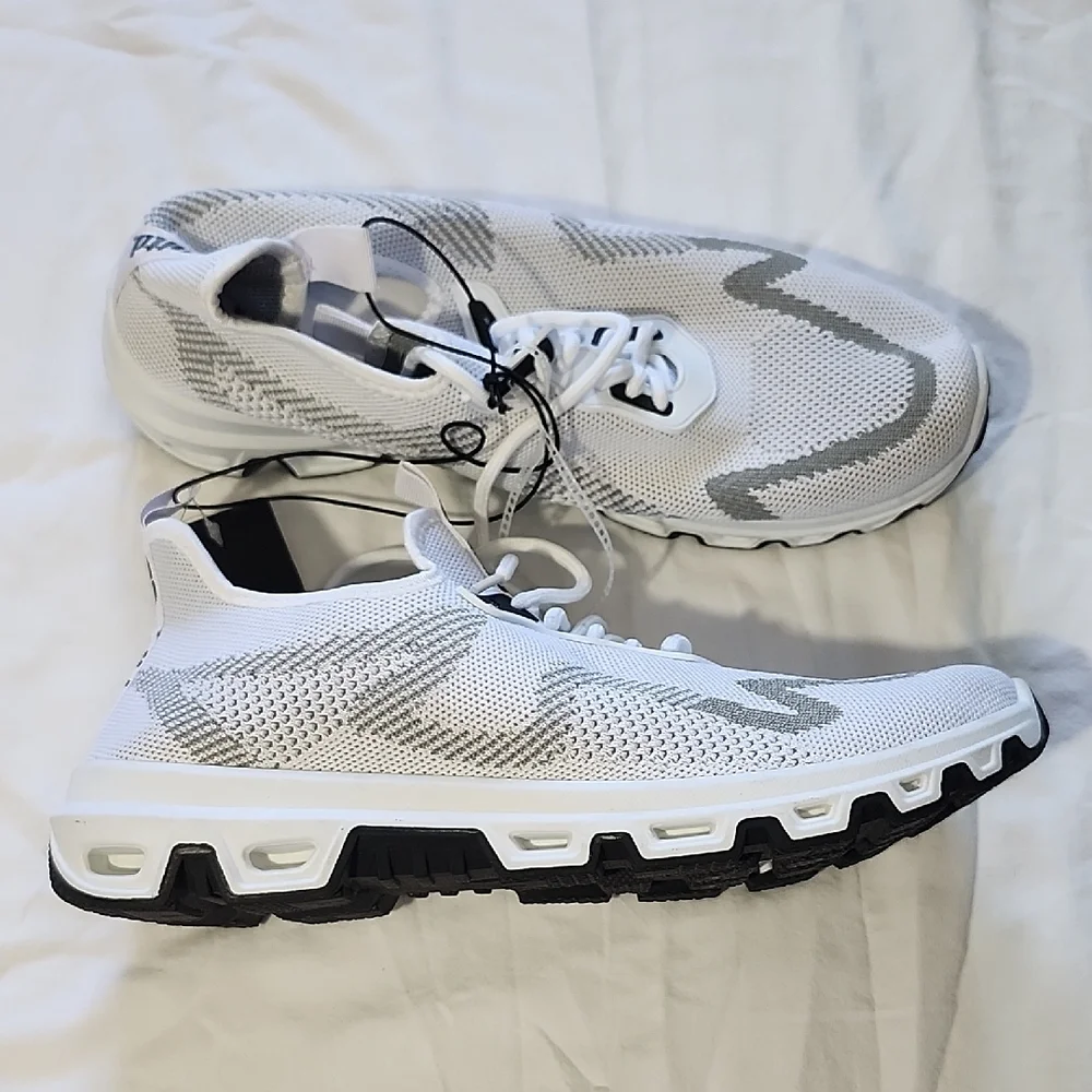 Ecko Unltd White and Gray men's knit athletic sneakers - Picture 8 of 8